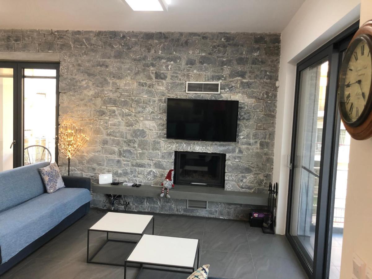 Elion Luxury Apartments Kalamata Eksteriør billede